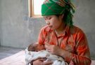 Single Mother’s New Beginning: Raising Child with John’s Help While Ex-Husband Faces Debt