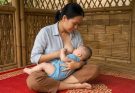 Wild Survival Documentary: A Poor Single Mother’s Daily Struggle in a Remote Bamboo Shelter